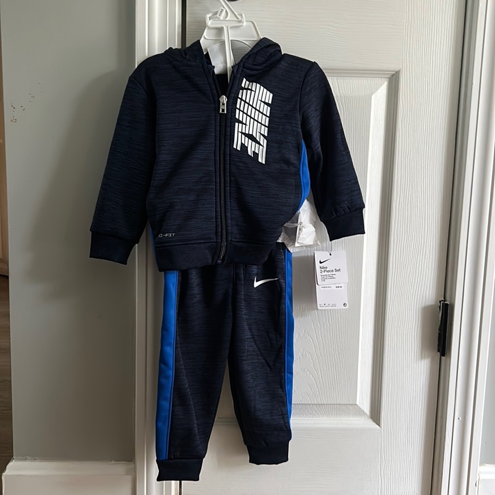 Nike Toddler Sweat Suit